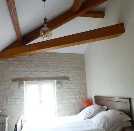 Les Chouettes Blanches * Benet